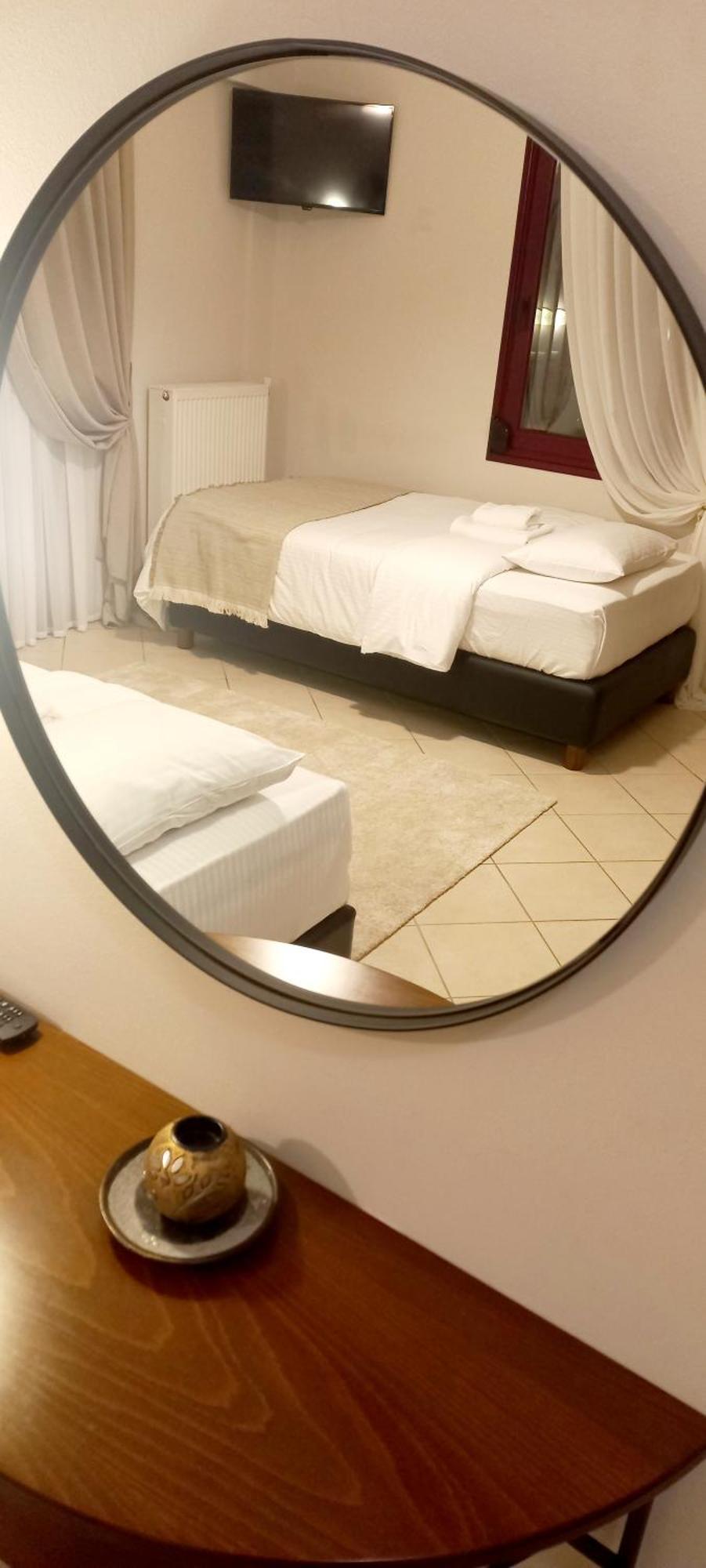Hotel Anesis à Ioannina Extérieur photo