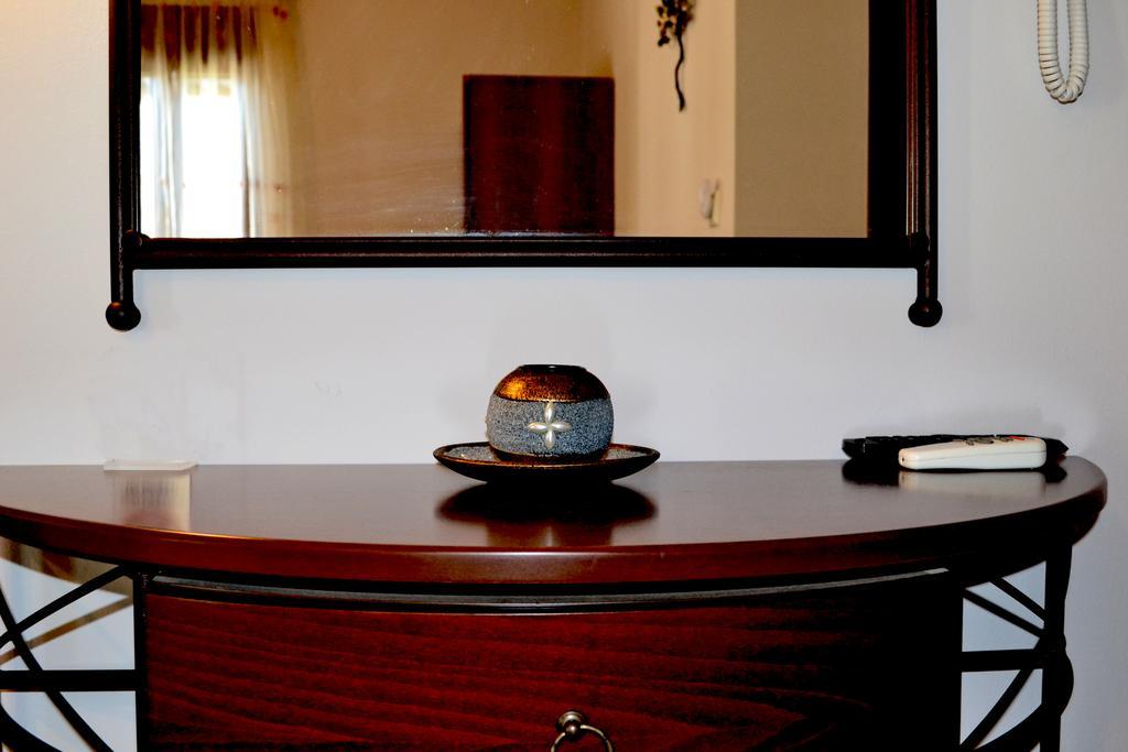Hotel Anesis à Ioannina Extérieur photo